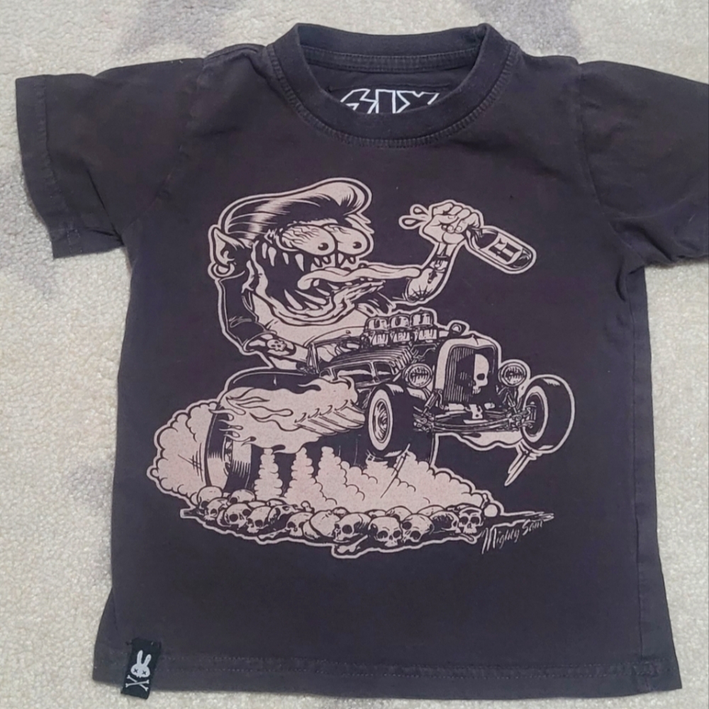 Six Bunnies T-shirt